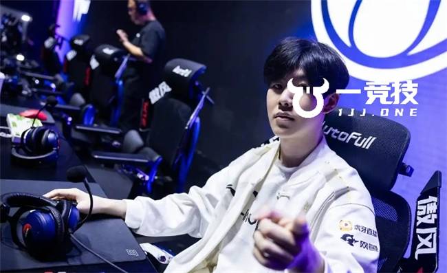 LOL：LPL常(cháng)规赛最(zuì)佳陣(zhèn)容出炉 Theshy当選(xuǎn)一陣(zhèn)Bin落選(xuǎn)！