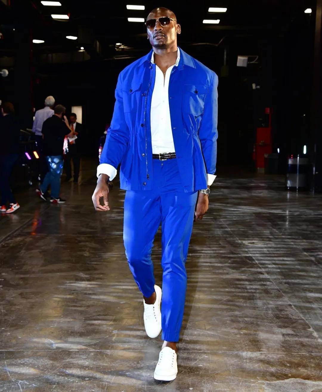 马刺宣布！休赛期最后一笔签约！首轮7号秀联手文班亚马