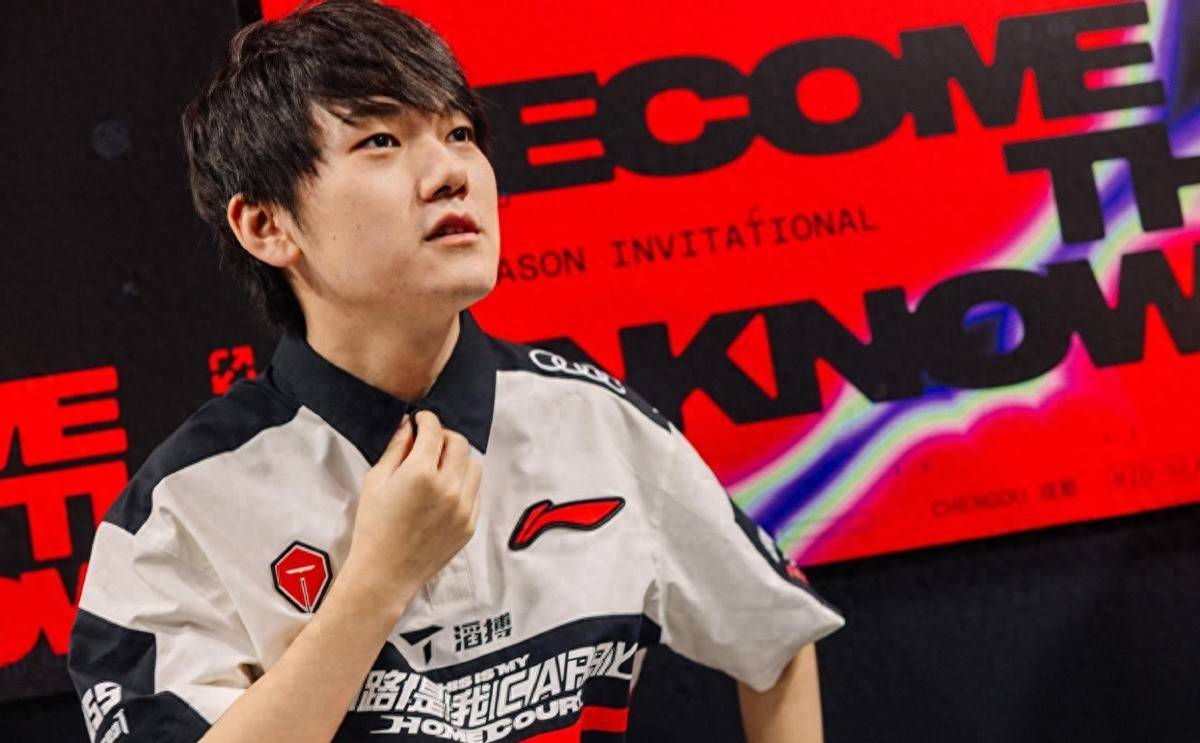 LPL饭堂節(jié)目引发争议，TES战队强烈反应引发广泛讨论