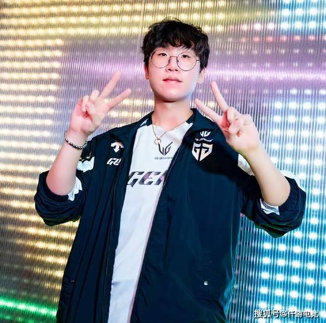 LOL：Ruler首次回應(yīng)自(zì)己退役！世界赛冠军打野(yě)回應(yīng)加盟BLG