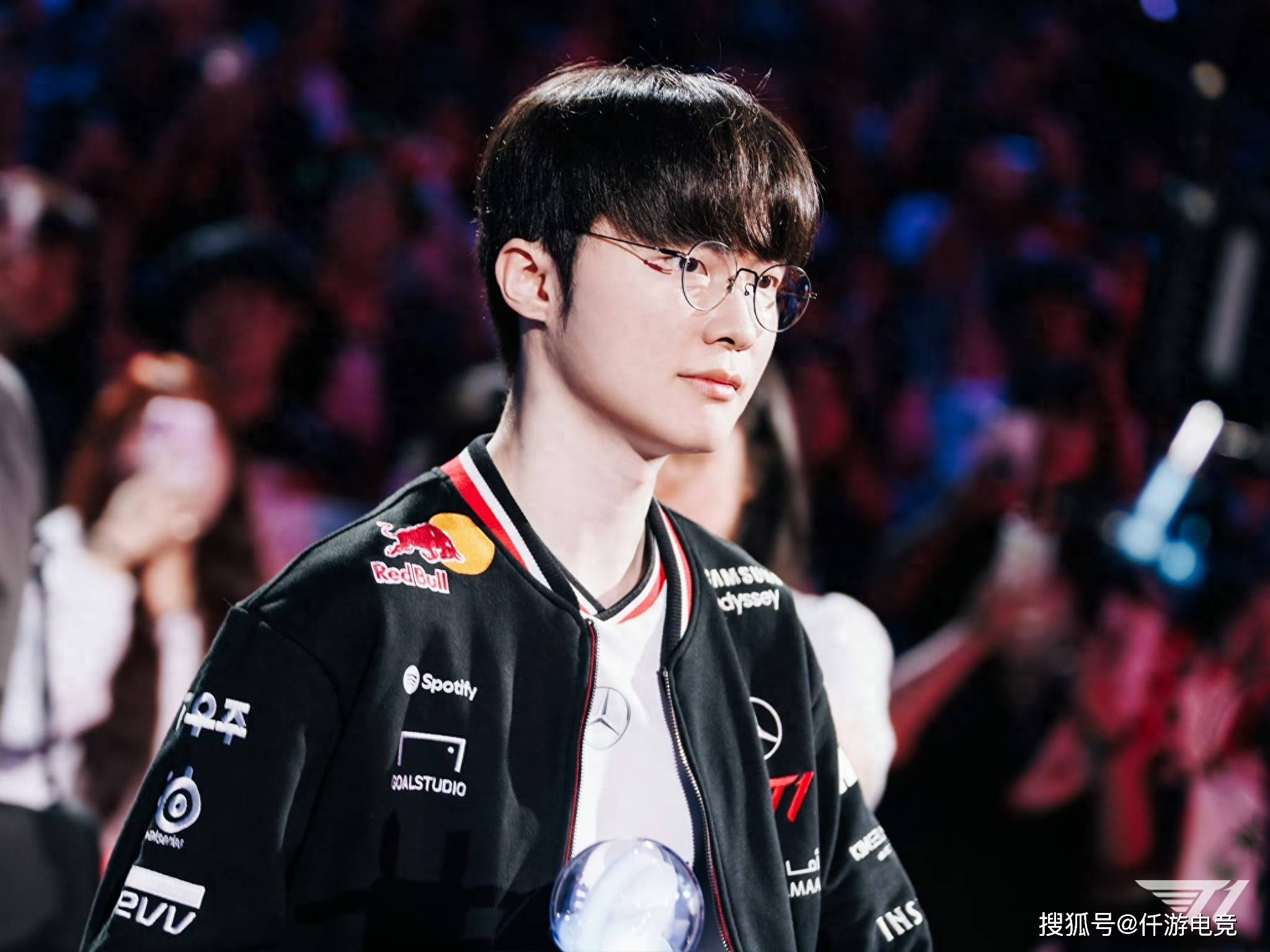 Faker回应退役(yì)！LPL解说米勒盛赞Faker！JDG和WBG連(lián)续打(dǎ)2场BO3！