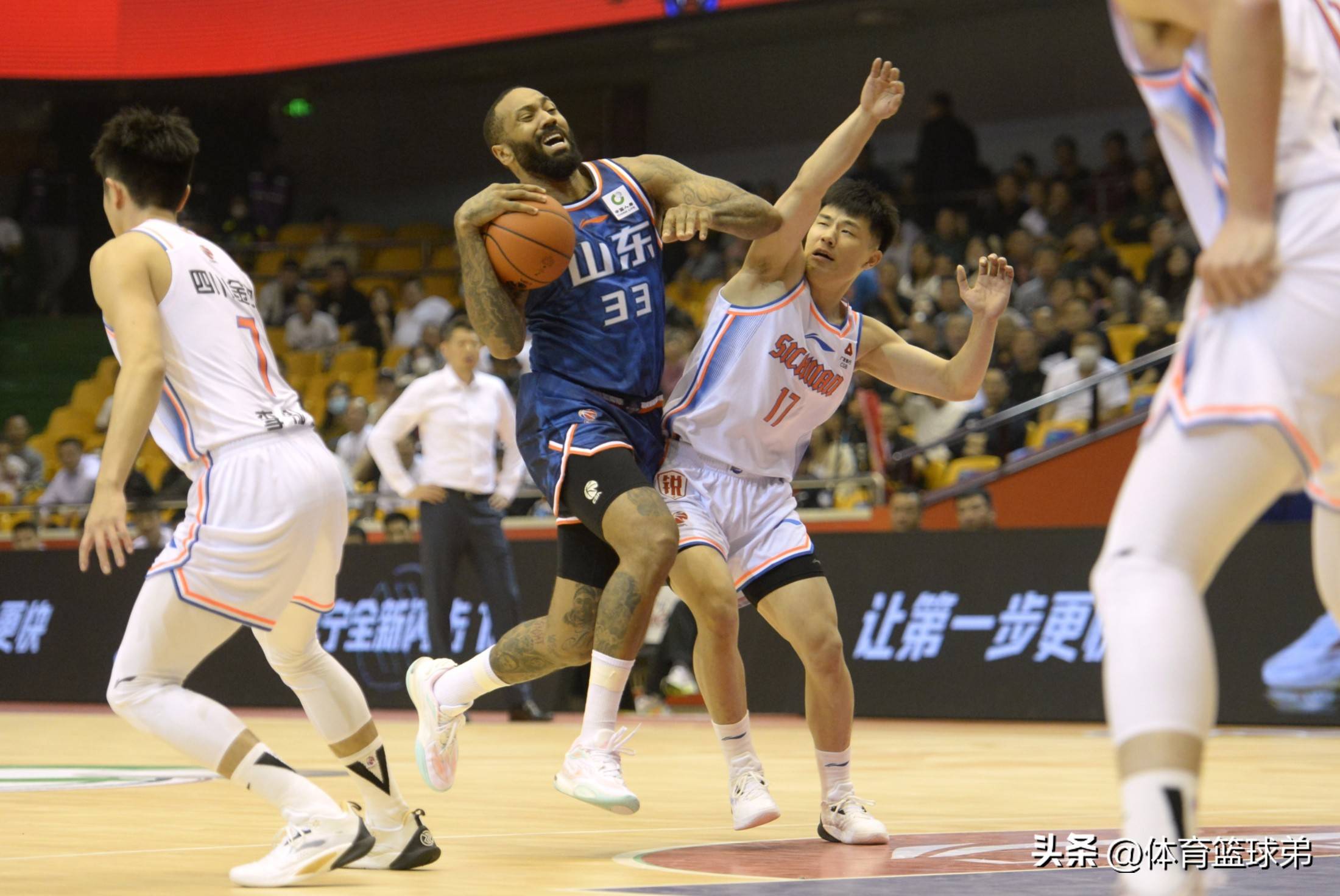 CBA破冰！扩军、升降級(jí)双琯(guǎn)齊(qí)下，联赛迎来巨变