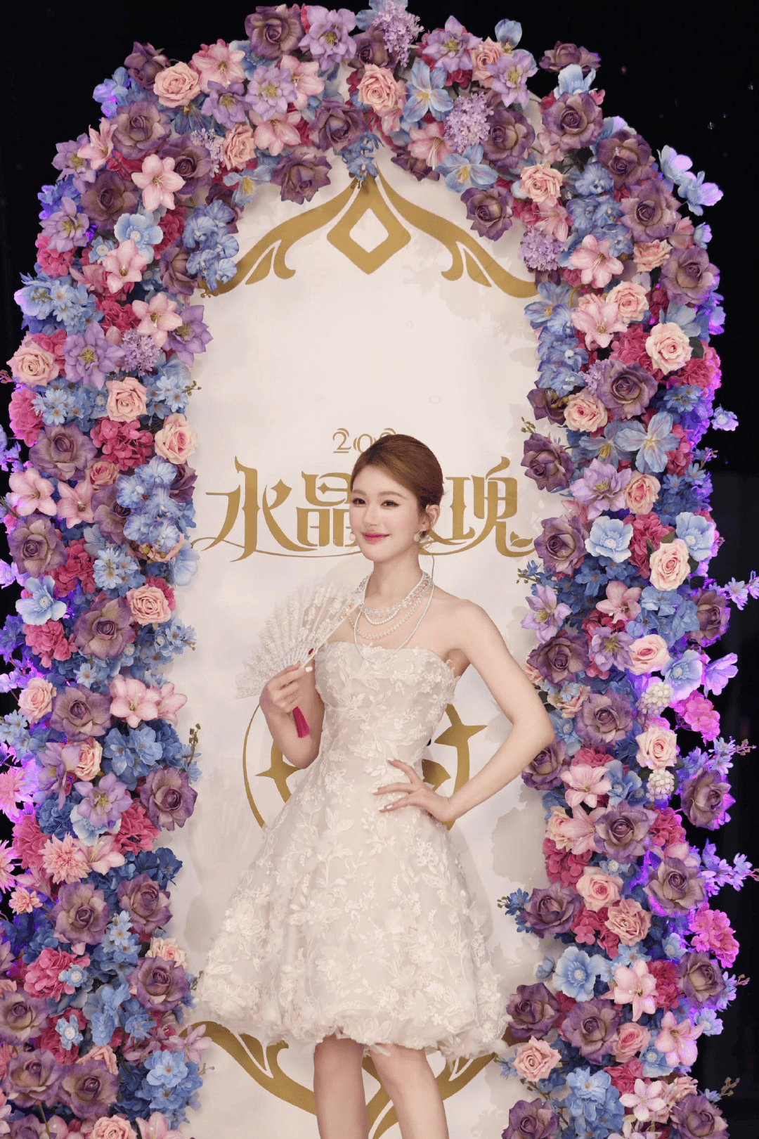 LOL手游老友記(jì)：看手游如何把明星变成玩家(jiā)的峽(xiá)谷邻居