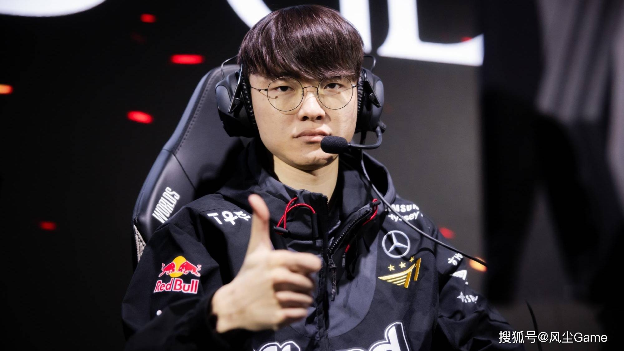 LOL傳(chuán)奇中单官宣退役！连续8年進(jìn)世界(jiè)賽(sài)，巅峰期(qī)把(bǎ)IG打到解散