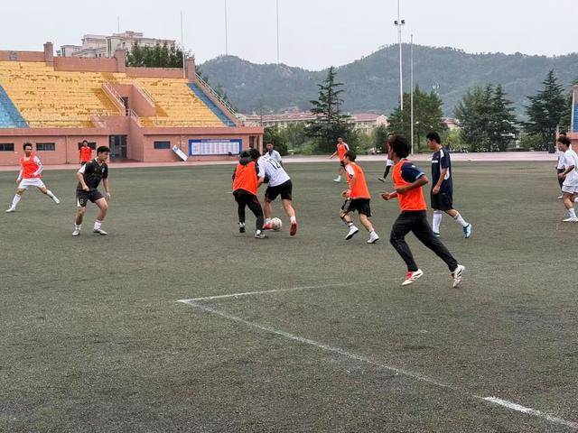 中國(guó)海洋大学足球队选拔赛順(shùn)利举办