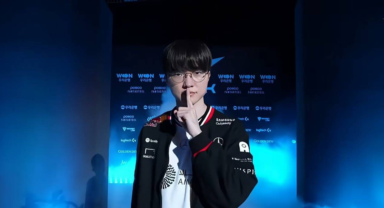 LOL外网热议，S15在(zài)中(zhōng)國(guó)擧(jǔ)辦(bàn)，Faker受(shòu)魔咒困扰，GEN拿(ná)到奪(duó)冠剧本